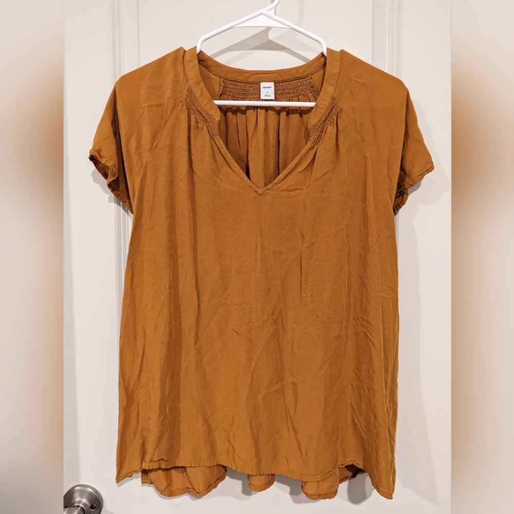 Amber V-Neck Short Sleeve Blouse - Old Navy size LG